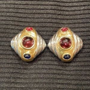 Ciner Vintage Clip on Earrings
